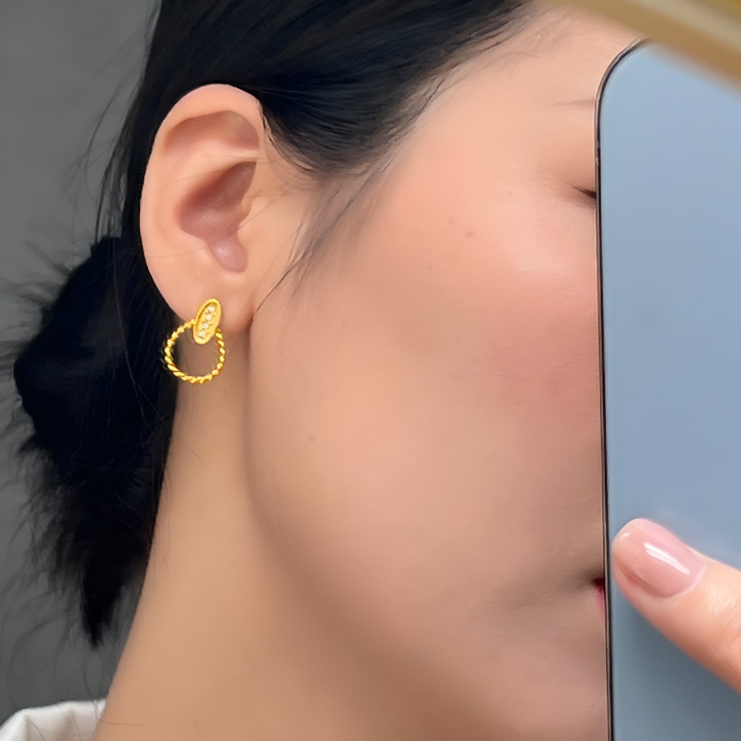 Aretes Elegantes - Acero Inoxidable bañado en Oro de 18K