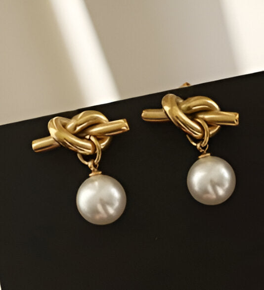 Aretes Lazo de Oro - Acero Inoxidable bañado en Oro de 18K